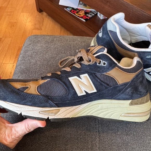 LIKE NEW New Balance 991 20th Anniversary Sneakers main image 11
